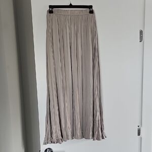 Zara Cream Pleated Maxi Skirt